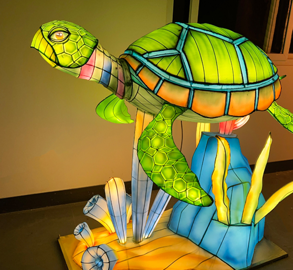 Green Sea Turtle Lantern